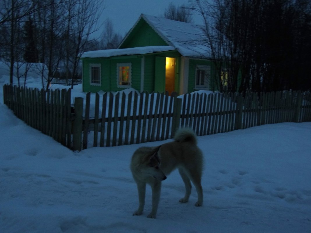 ну, ты это... заходи... - Валентина. .