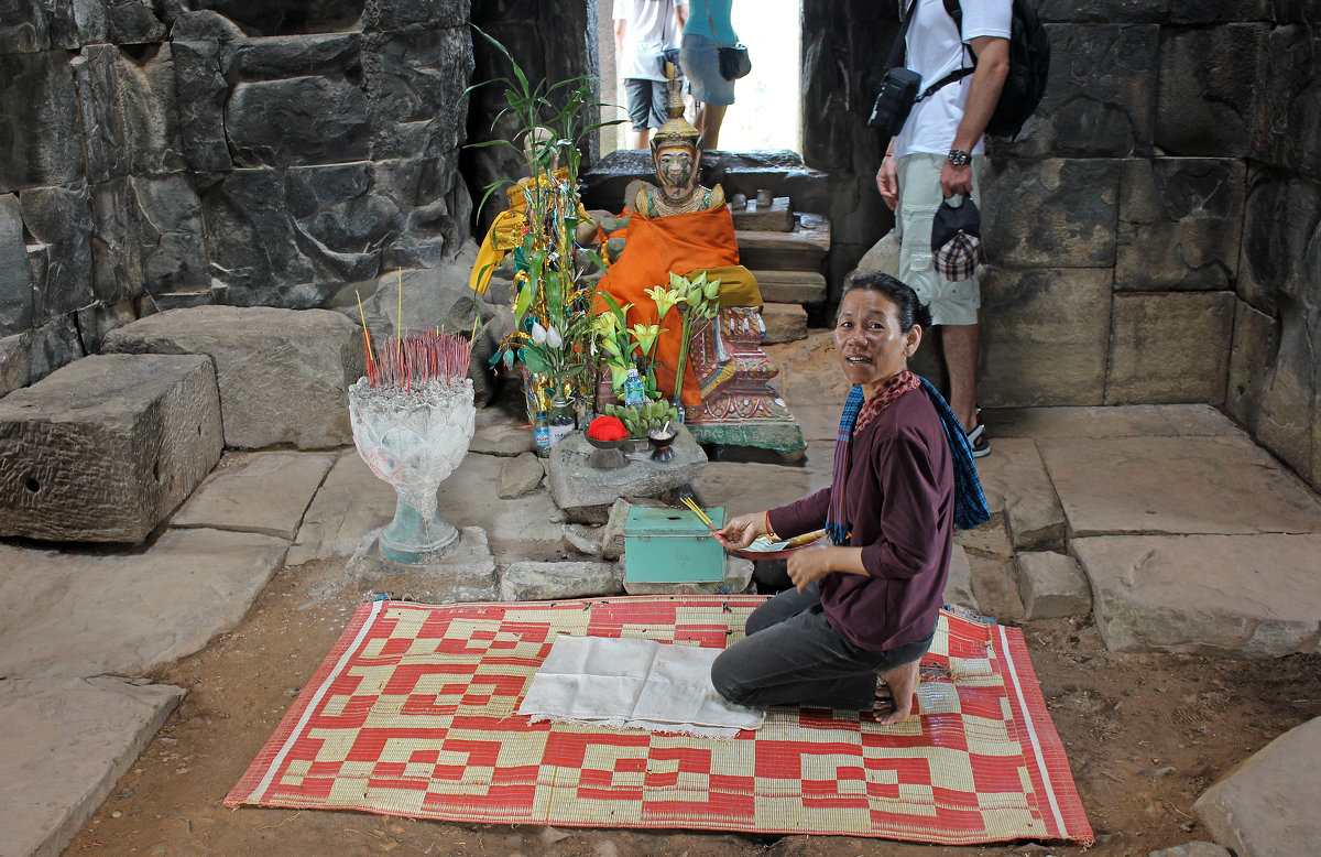 Камбоджа. Храмовый комплекс Ангкор-Ват. Святилище на вершине храма - Владимир Шибинский