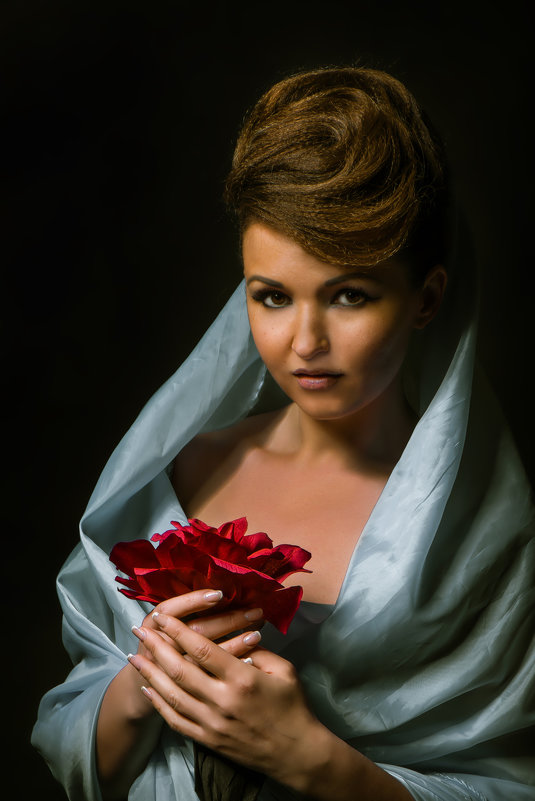 Дама с розой - Аля Хрусталёва