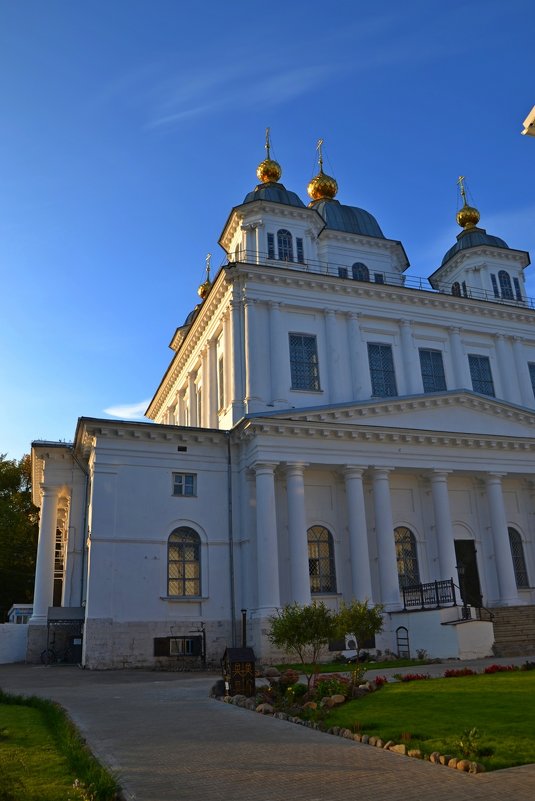 ЯРОСЛАВЛЬ, КАЗАНСКИЙ МОНАСТЫРЬ - Виктор Осипчук