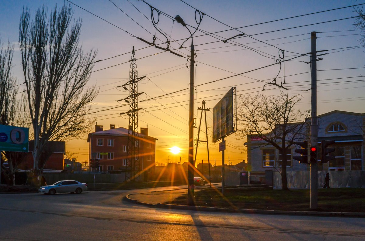 Закат в городе - Константин Бобинский