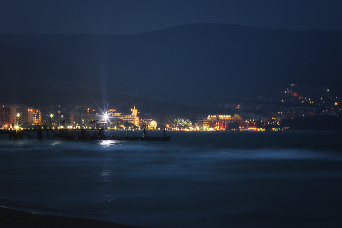 Night surf - Natalia Dementeva