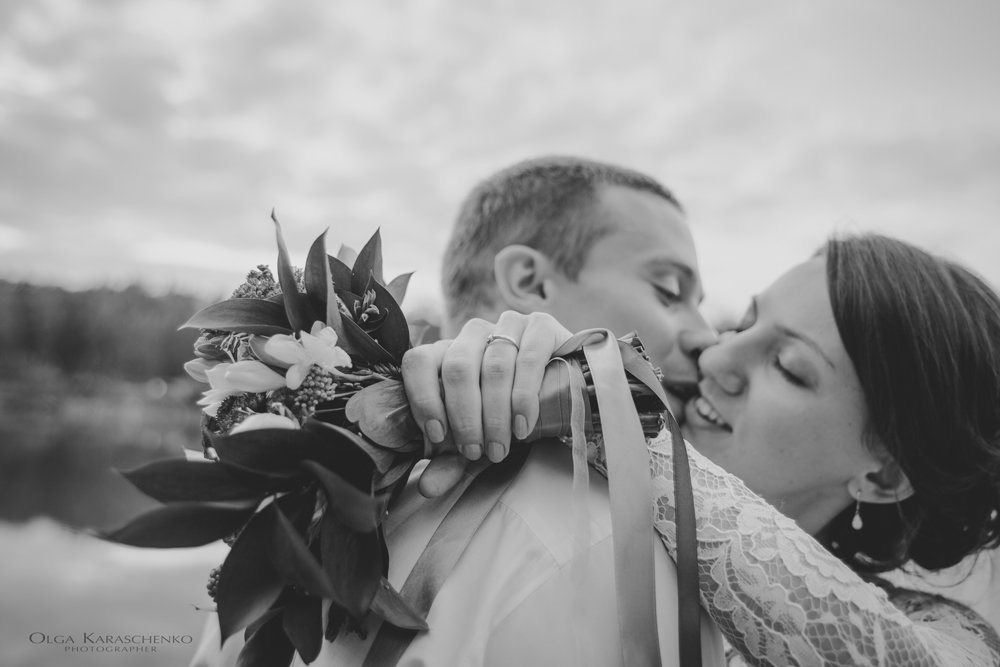 wedding kiss - Ольга Аникина