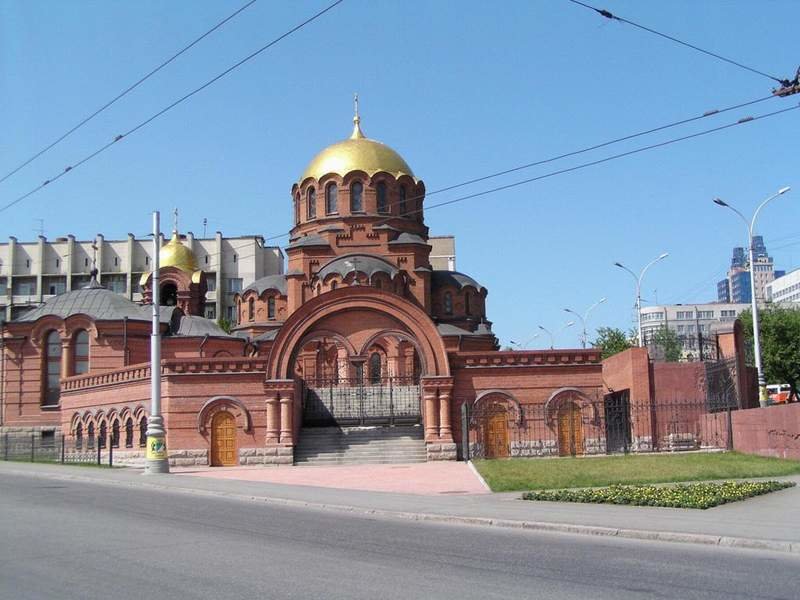 Православный храм - Михаил Андреев