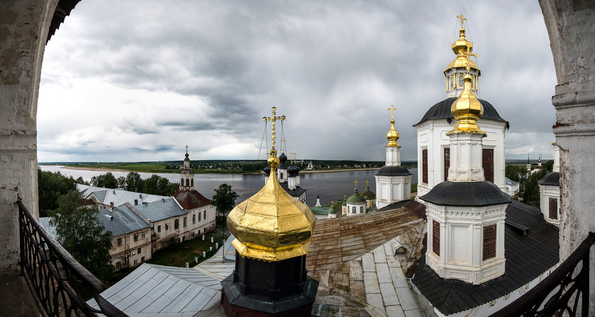 Собор Успения Пресвятой Богородицы на Соборном дворищев Великом Устюге - Александр Сергунин