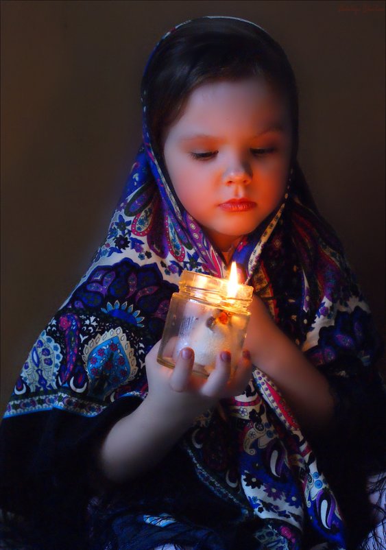 девочка со свечой - Наталья Ткачёва