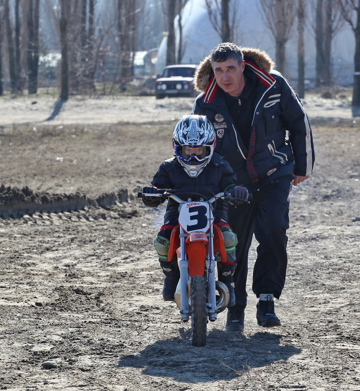 Мотокросс, Таганрог 23/02/2015 - Андрей Lyz
