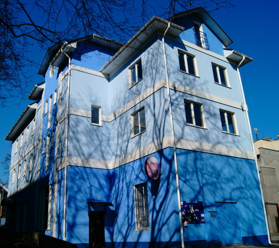 Синий дом - Yuriy Man