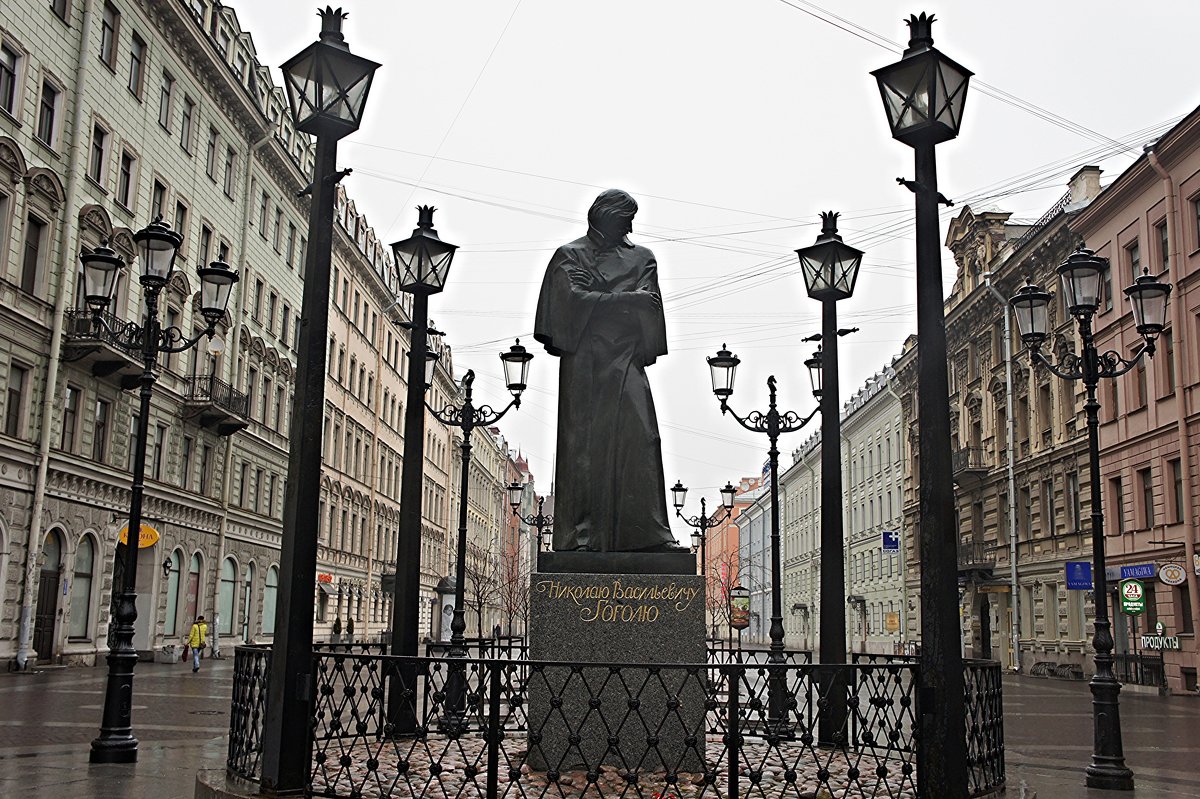 На Малой Конюшенной. Памятник Н.В. Гоголю - Елена Павлова (Смолова)