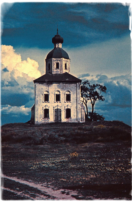 Заброшенная церковь 1973 - Цветков Виктор Васильевич 