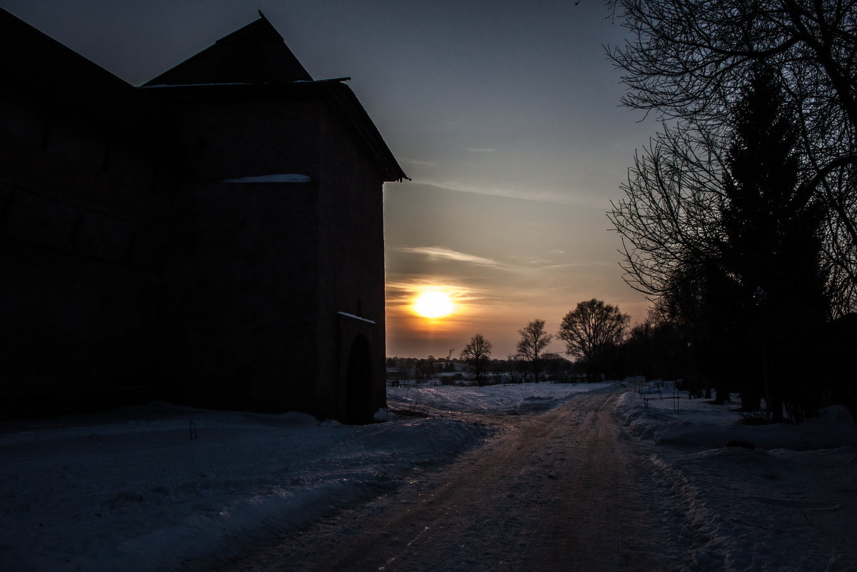 Закат в зимнем Суздале - Артём Тараненко