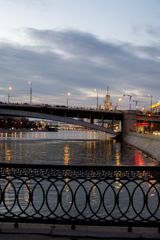 москва-река - Анатолий Корнейчук