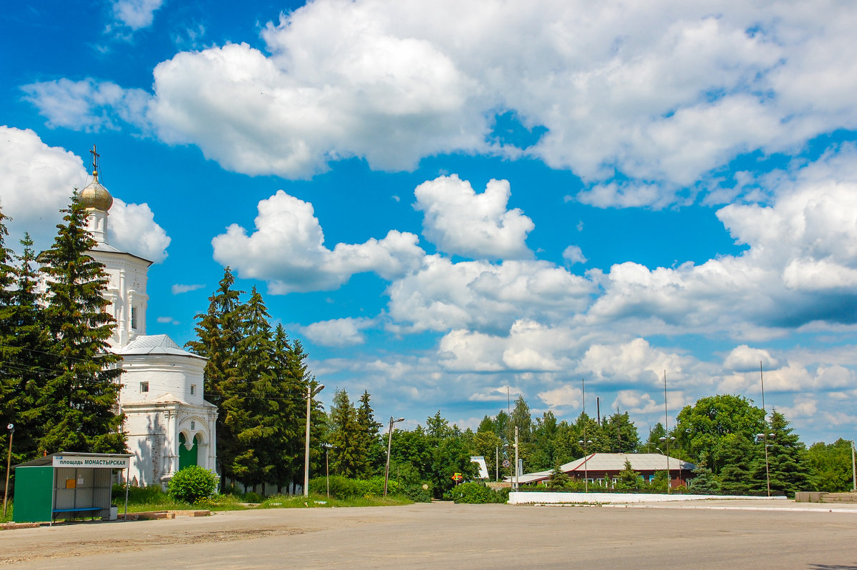 Монастырская площадь в Солотче - Алексей Агалаков