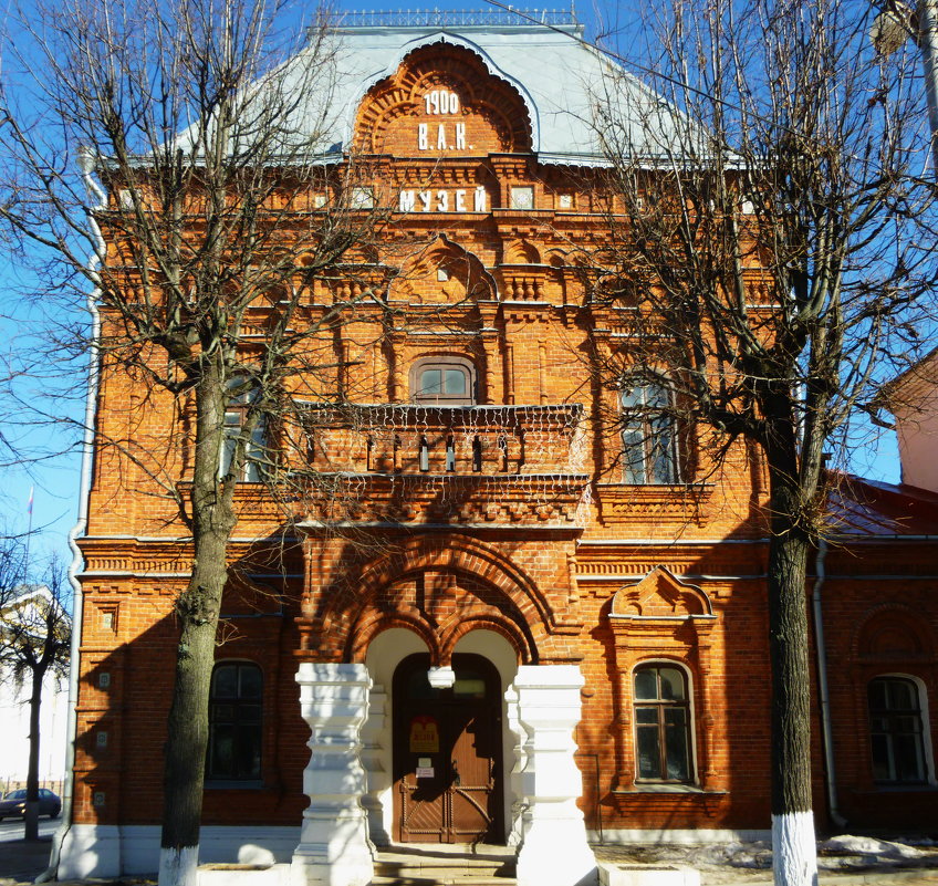 Здание Исторического музея - Galina Leskova