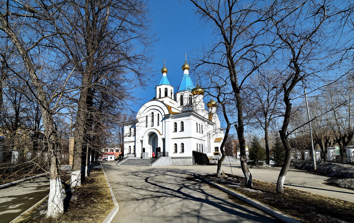 Храм на Уралмаше, - Анатолий 