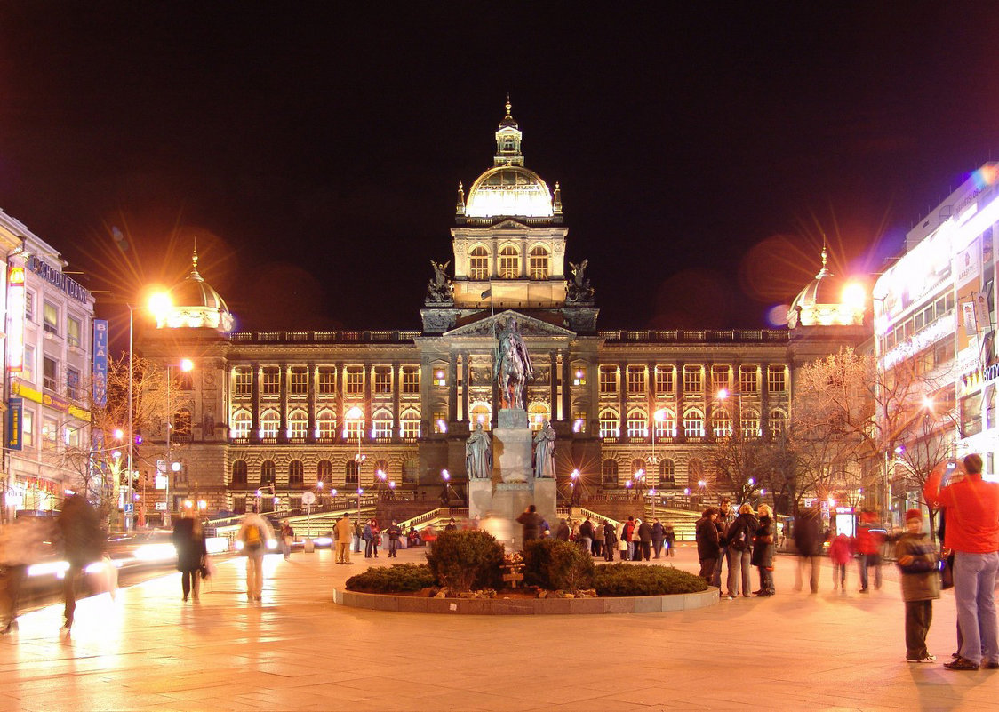 Ночная Прага,памятник Святому Вацлаву - Free 