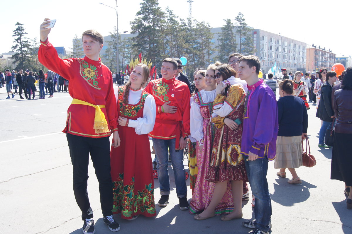 На празднике единства народа Казахстана. - Константин Мозер