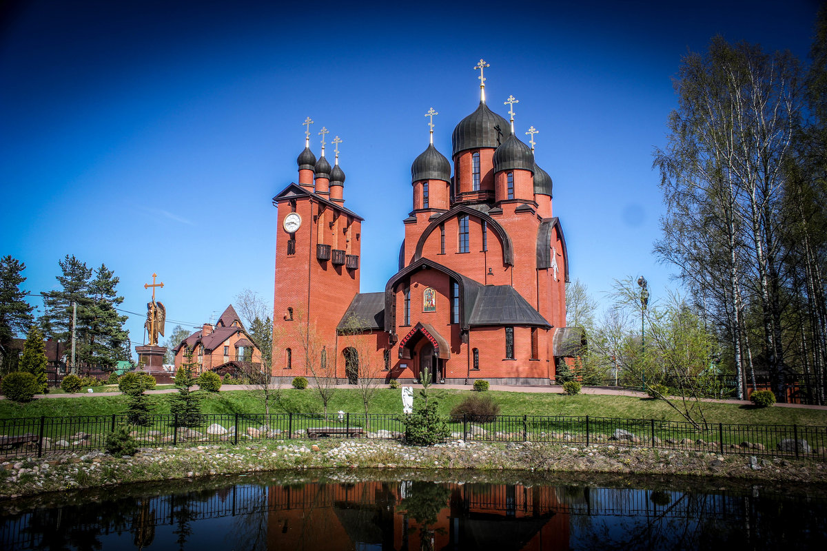 Церковь Михаила Архангела (Токсово) - Екатерина 