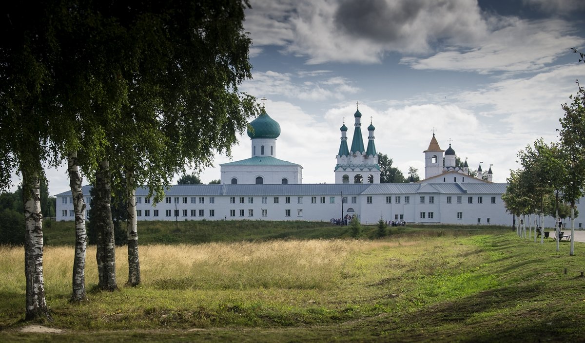 монастырские стены - ник. петрович земцов