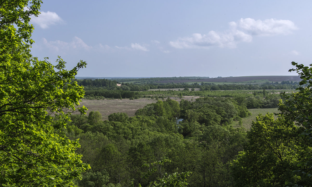Вид на долину реки Серена из монастыря - Игорь Егоров