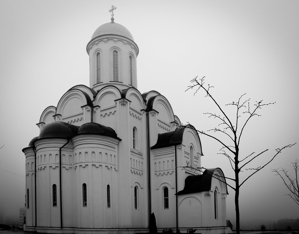 церковь в честь Георгия победоносца - Ангелина К