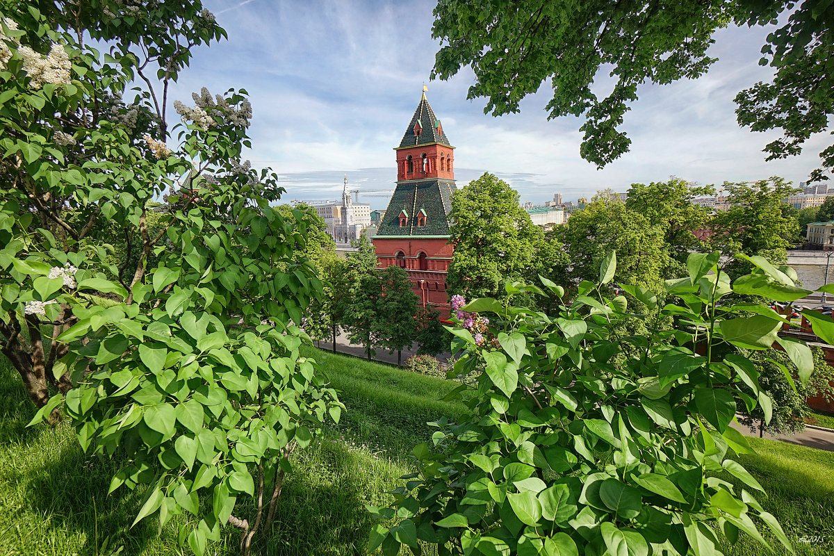 Кремль. Тайницкий сад, башня - mila 