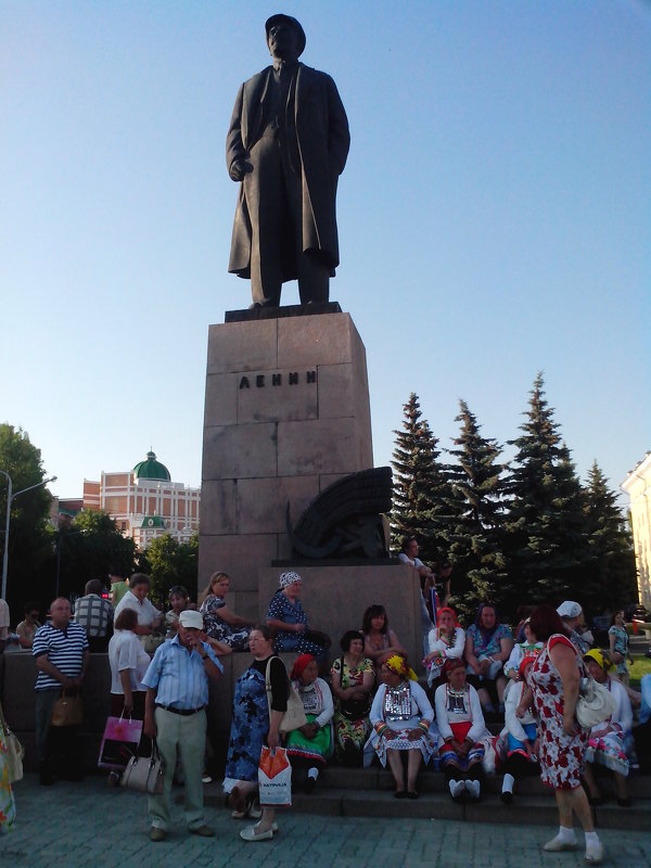 Памятник Ленину в г.Йошкар-Ола - Павел Михалёв