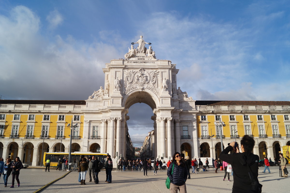 Триумфальная арка в Лиссабоне - Natalia Harries