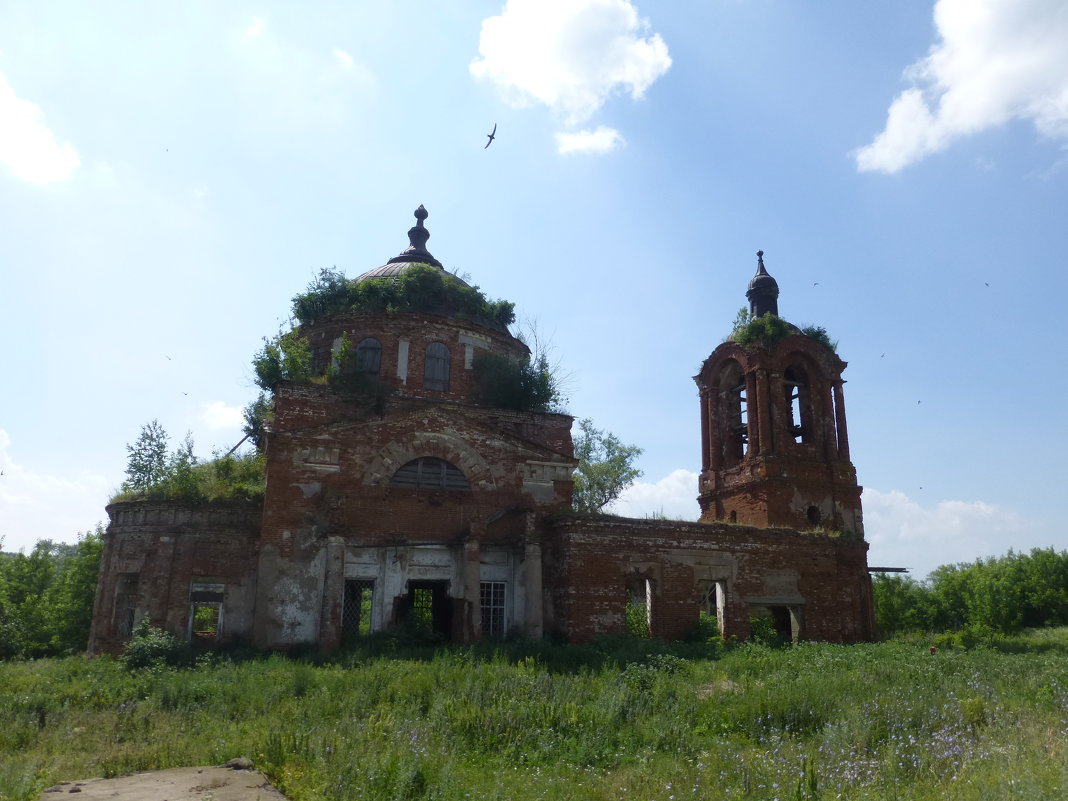 Церковь Воздвижения Креста Господня - Наиля 