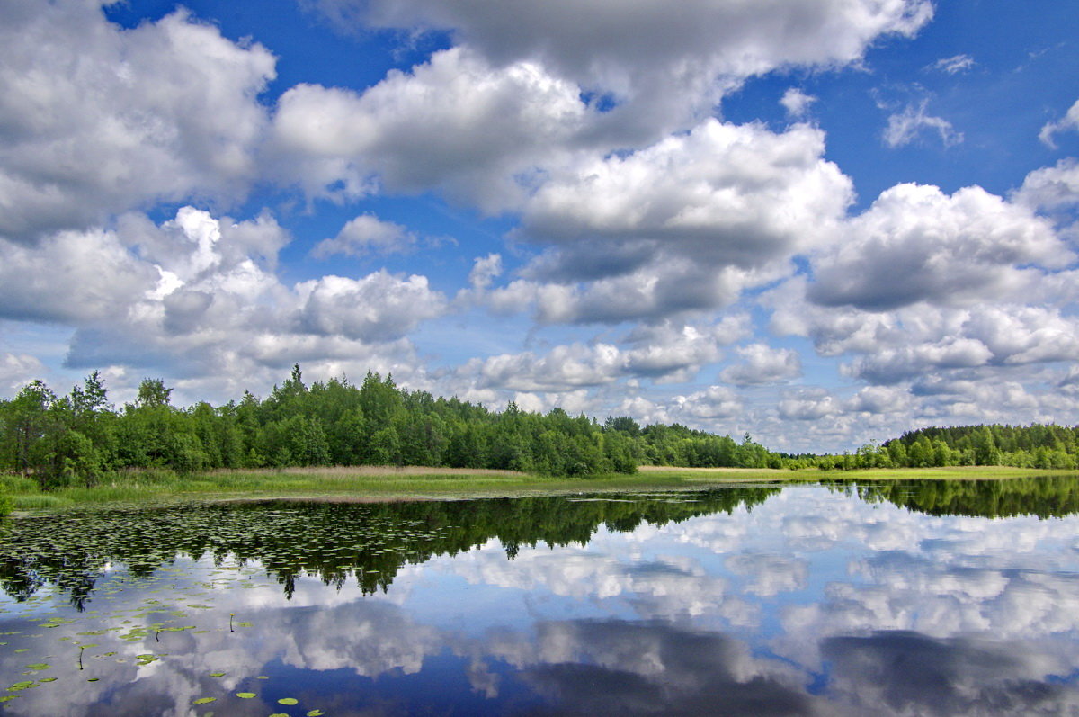 Облака над озером - Валерий Талашов