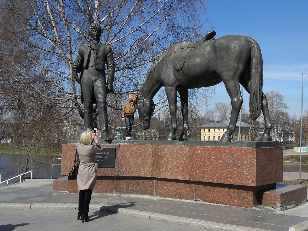 Памятник К.Батюшкову - Ирина Л