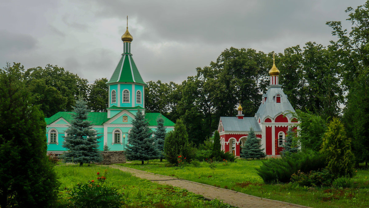 Серафимо-Саровский мужской монастырь - Elena Izotova