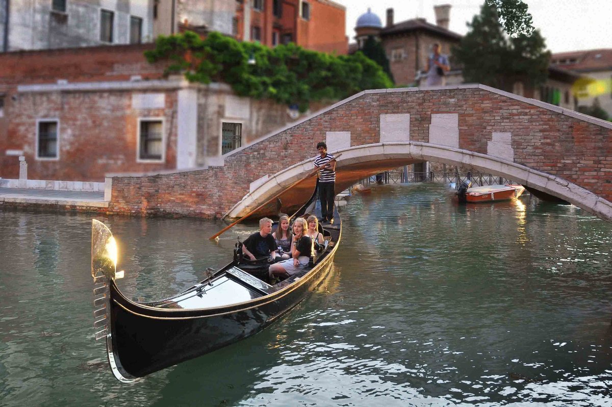 Barche  Gondole  Venezia - Олег 