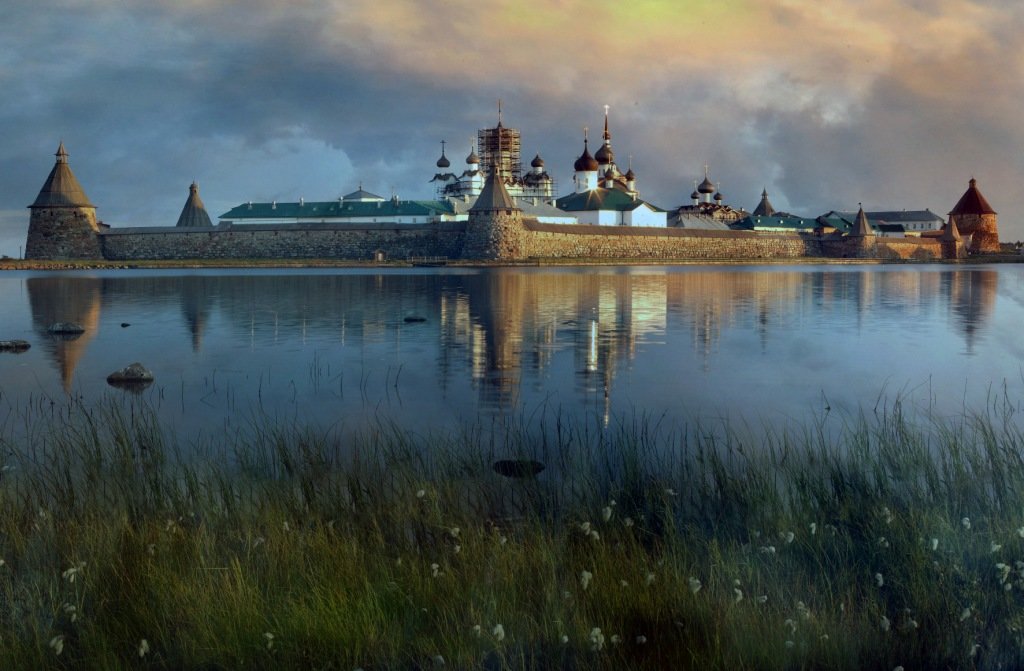 Святое озеро - Сергей Яснов