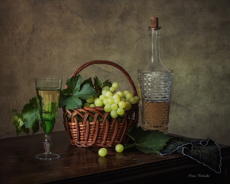 С виноградом и вином - Ирина Приходько