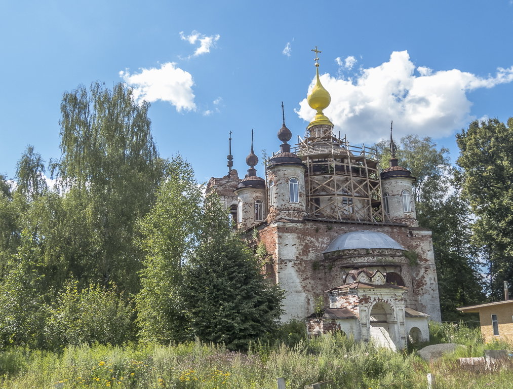 село Комары,реставрация церкви - Сергей Цветков