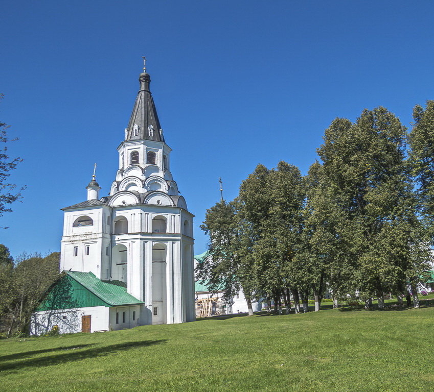 Распятская церковь-колокольня - Сергей Цветков