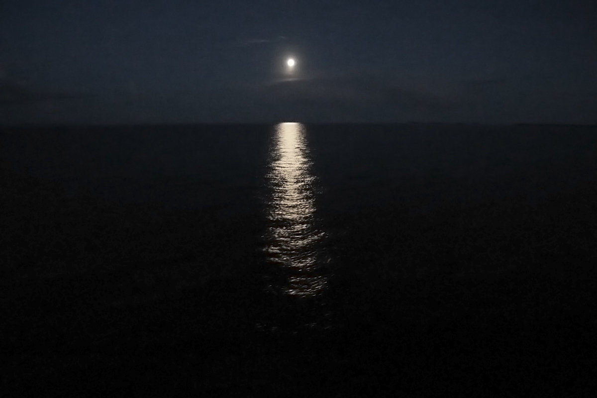Луна над Ладогой - Nikolay Monahov