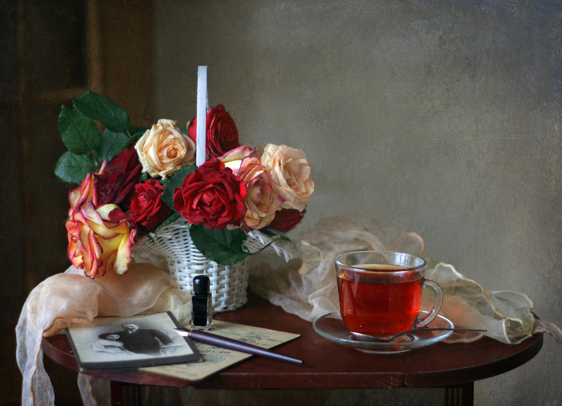 Этюд с увядающими розами - lady-viola2014 -