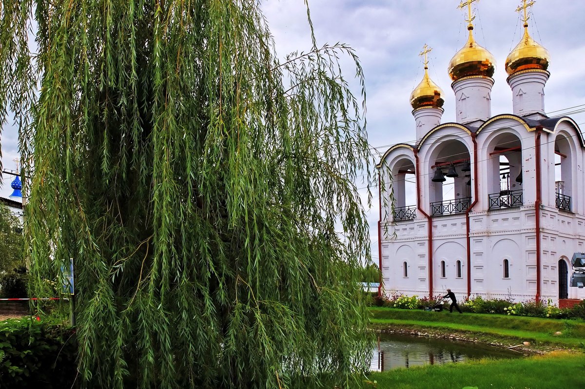 Колокольня Свято-Никольского женского монастыря.Переславль-Залесский - Лариса Терехова 