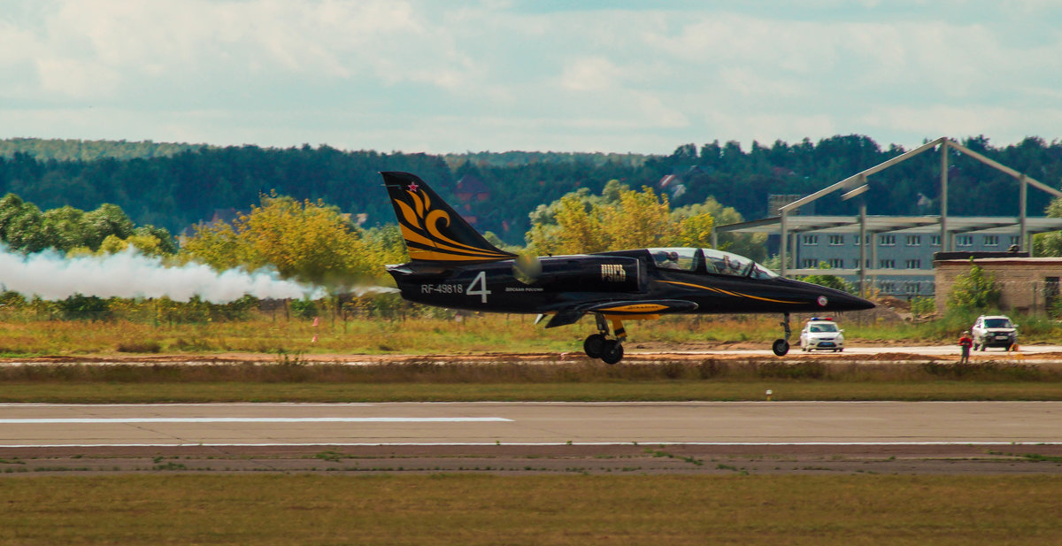 МАКС 2015. "Русь" на Л-39 - Андрей Воробьев