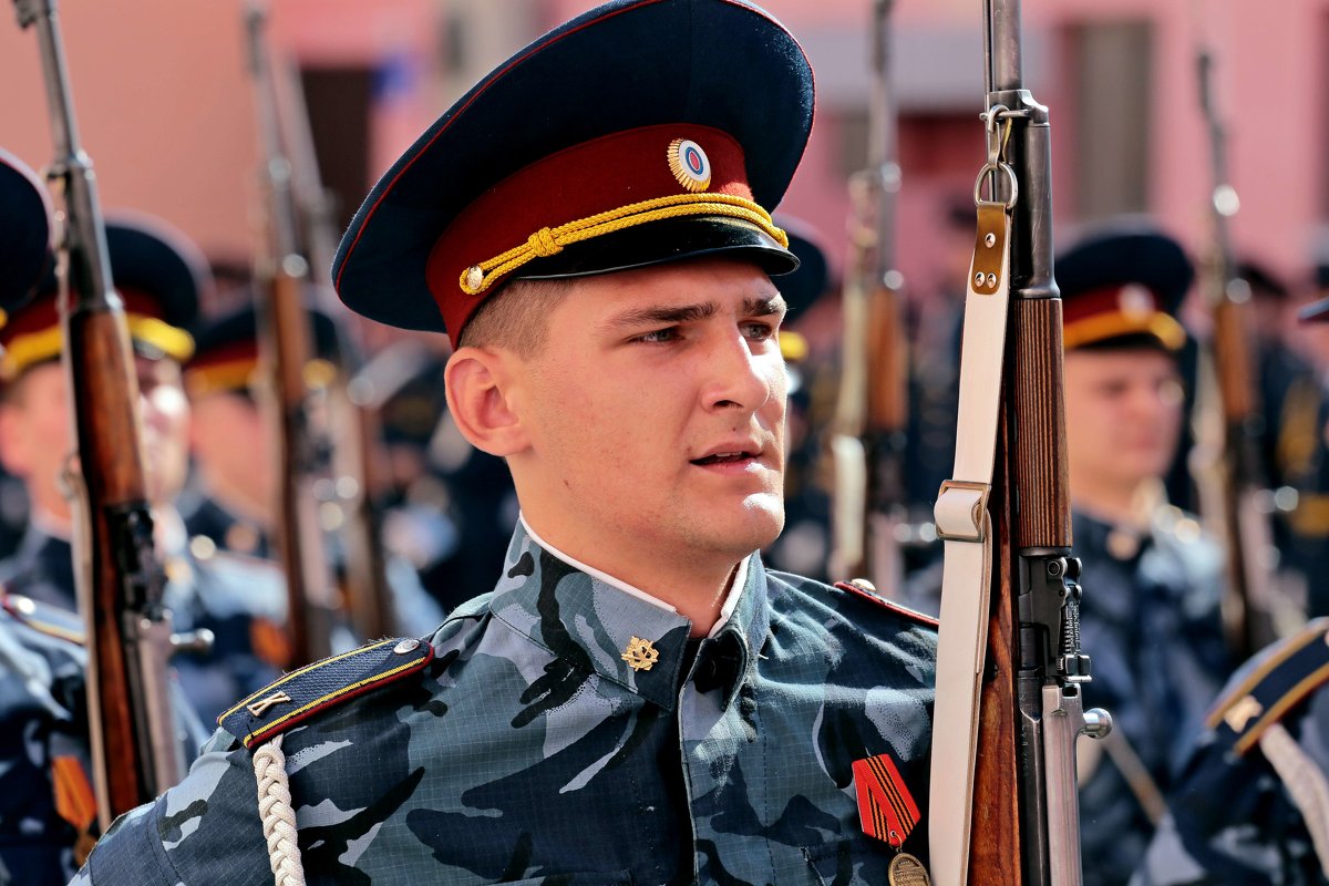 гвардеец - Марат Закиров