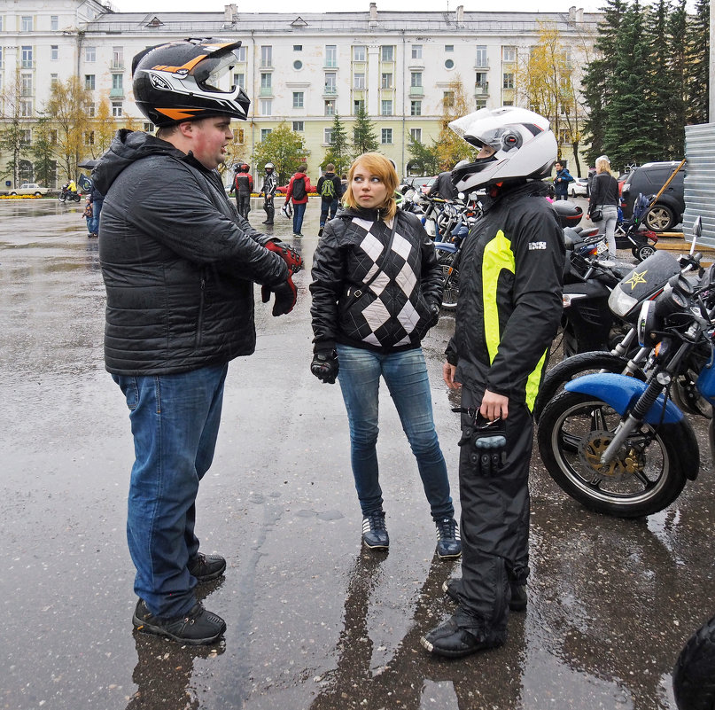 Закрытие мотосезона. Байкер травит байкерские байки - Владимир Шибинский