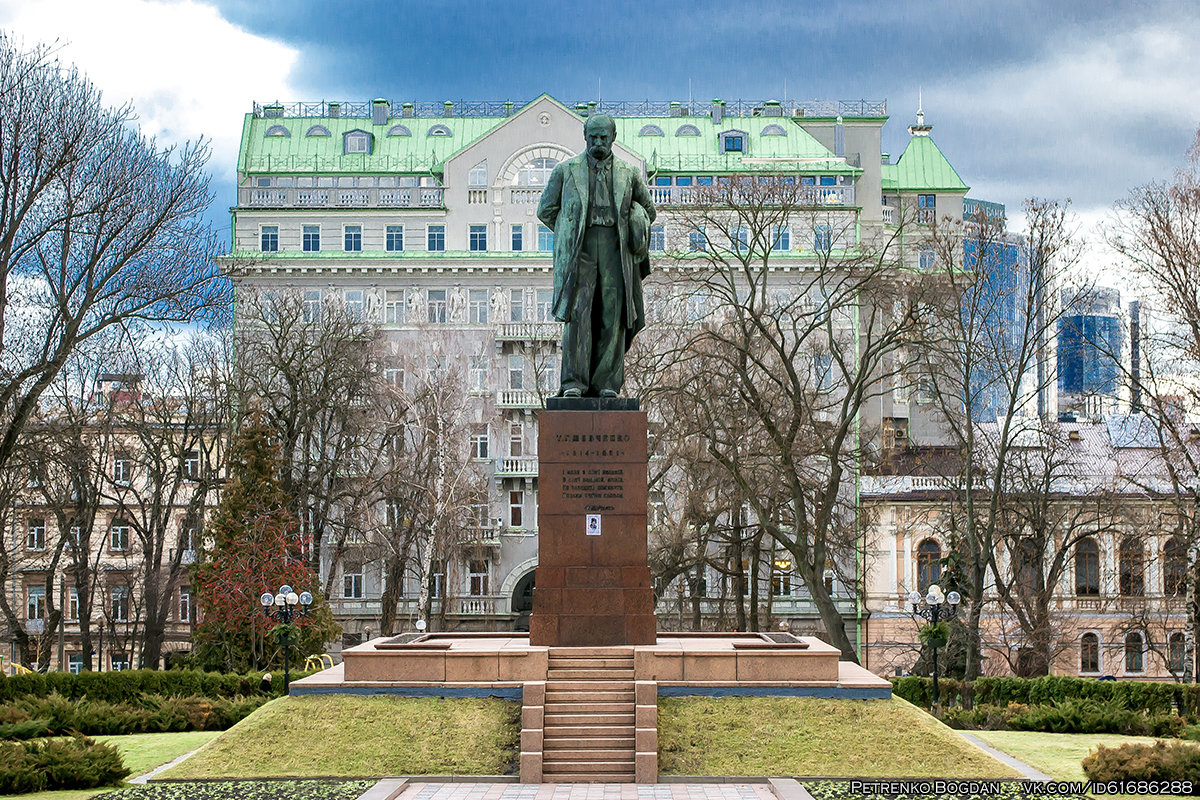 Памятник Тарасу Шевченко - Киев - Богдан Петренко