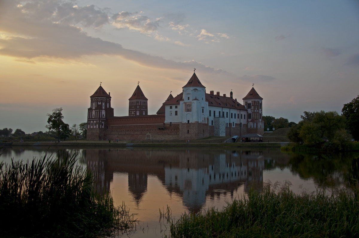 Evening Castle - Roman Ilnytskyi