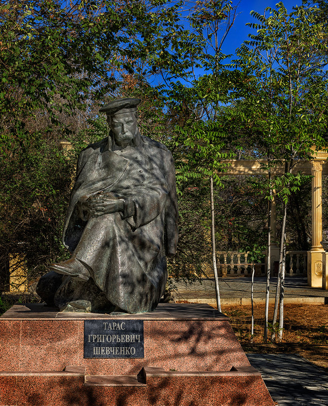 Памятник Шевченко Т.Г. - Дмитрий Макаров