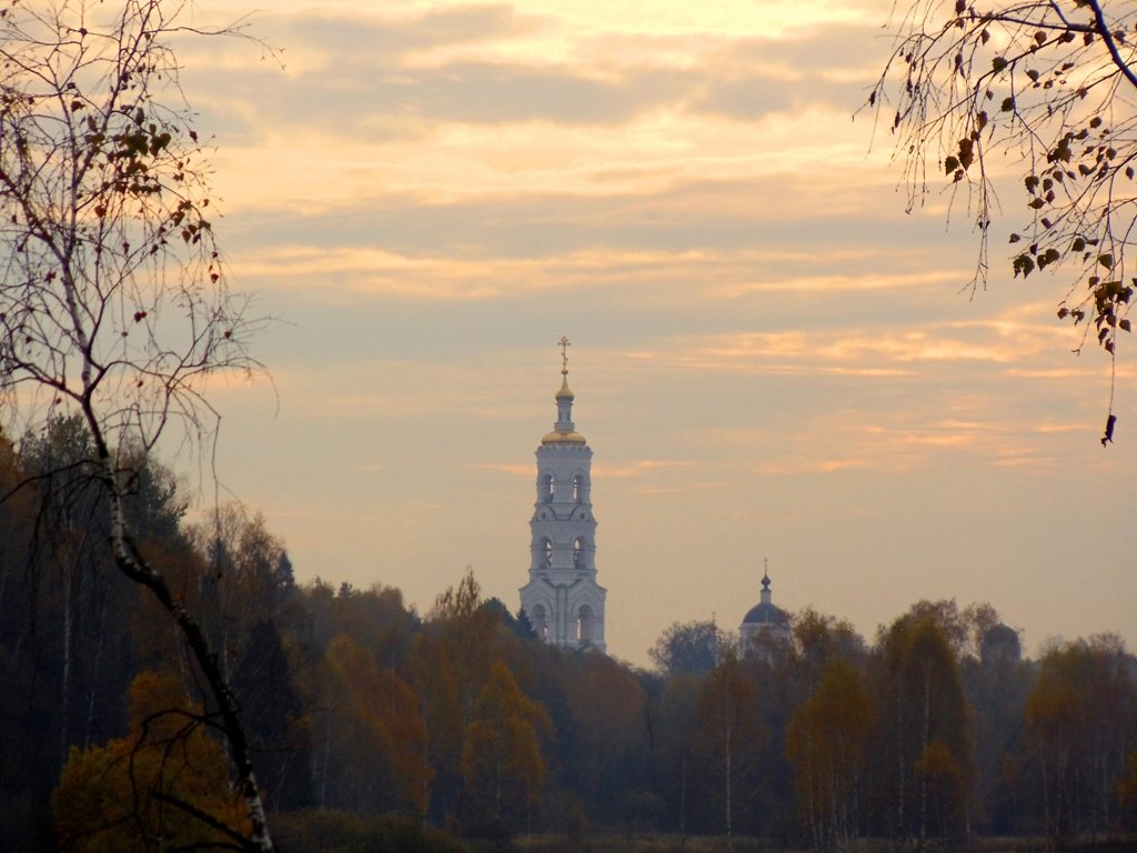 ПОДМОСКОВЬЕ - Иван Егоров 