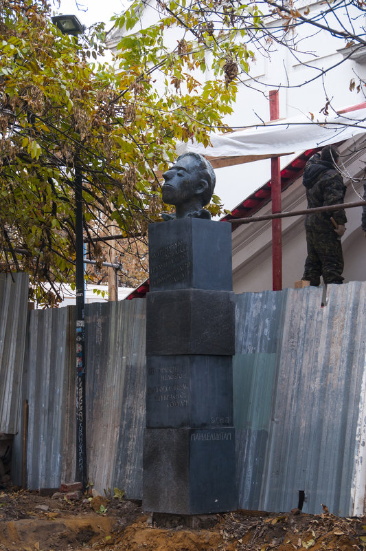 Памятник Мандельштаму в Москве - marmorozov Морозова