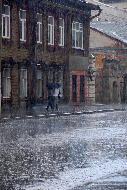 Дождь в старом городе - Victor Spacewalker 