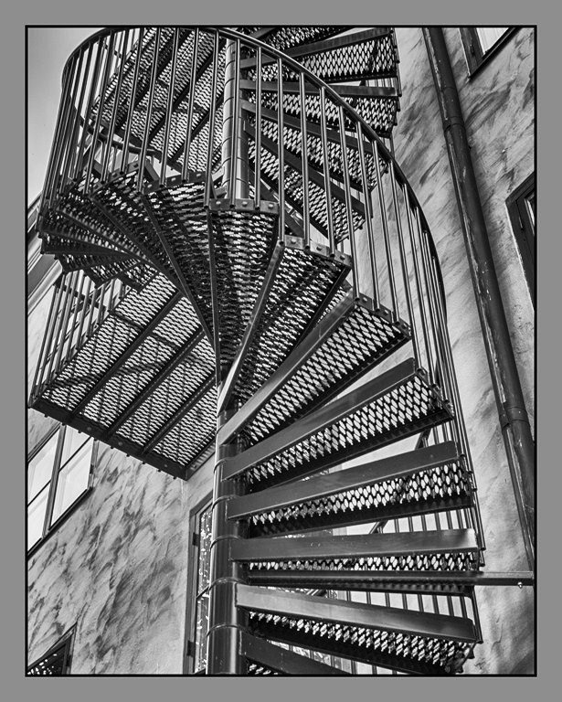лестница наверх - ник. петрович земцов